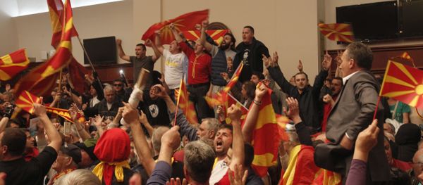 Protestors shout after entering into the parliament building in Skopje, Macedonia, Thursday, April 27, 2017. Protestors shout after entering into the parliament building in Skopje, Macedonia, Thursday, April 27, 2017. - Sputnik International