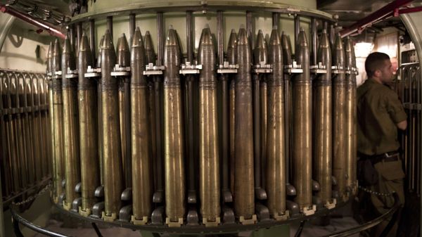 76mm naval ammunition in a canister is seen on an Israeli missile boat, the Saar 4-class Kidon, during a drill simulating various scenarios in the Mediterranean Sea (File) - Sputnik International