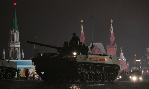 Night Rehearsal of the Victory Day Military Parade in Moscow - Sputnik International