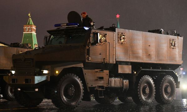 Night Rehearsal of the Victory Day Military Parade in Moscow - Sputnik International