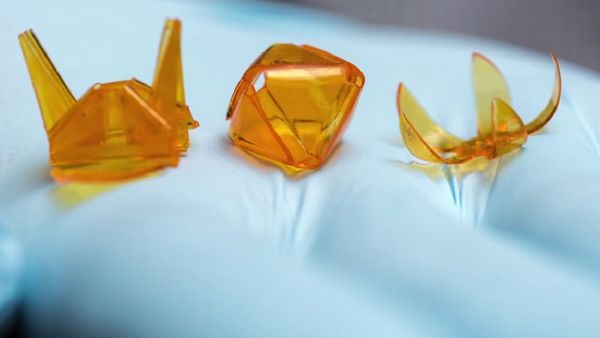 3D Origami Using Simple Projector - Sputnik International