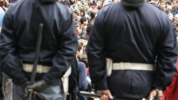 Italian policemen. (File) - Sputnik International