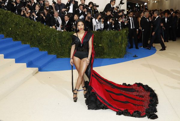 Met Gala 2017: Celebrities Show Off Jaw-Dropping Red Carpet Looks - Sputnik International