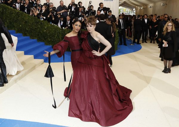 Met Gala 2017: Celebrities Show Off Jaw-Dropping Red Carpet Looks - Sputnik International