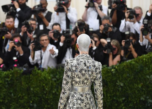Met Gala 2017: Celebrities Show Off Jaw-Dropping Red Carpet Looks - Sputnik International