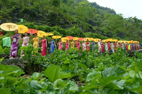 The Land of Vibrant Traditions: Explore the Other Side of China - Sputnik International