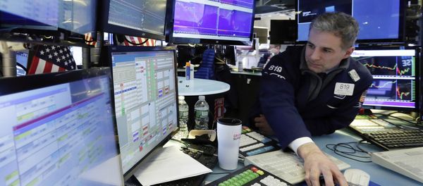 Specialist Anthony Rinaldi works at his post on the floor of the New York Stock Exchange, Tuesday, March 14, 2017 Specialist Anthony Rinaldi works at his post on the floor of the New York Stock Exchange, Tuesday, March 14, 2017 - Sputnik International