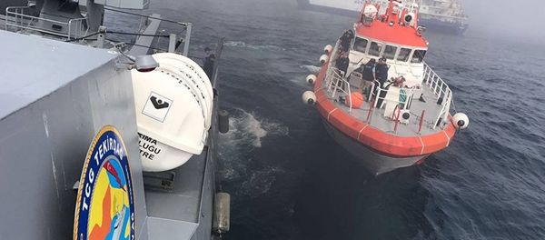 Russian military divers have launched an operation to salvage secret equipment from the sunken Black Sea Fleet vessel Liman within up to two weeks - Sputnik International