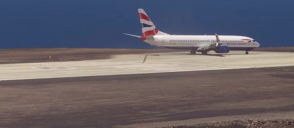 St Helena welcomes their first Commercial airplane - Sputnik International