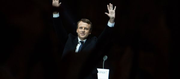 French presidential election winner, En Marche! leader Emmanuel Macron, center left, delivering his victory speech near Louvre, Paris. French presidential election winner, En Marche! leader Emmanuel Macron, center left, delivering his victory speech near Louvre, Paris. - Sputnik International