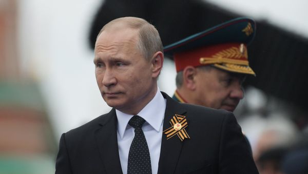 Russian President Vladimir Putin and Defense Minister Sergei Shoigu Russian President Vladimir Putin and Defense Minister Sergei Shoigu - Sputnik International