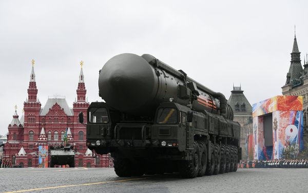 RS-24 Yars mobile ground missile systems with at the military parade in Moscow marking the 72nd anniversary of the victory in the Great Patriotic War of 1941-1945. RS-24 Yars mobile ground missile systems with at the military parade in Moscow marking the 72nd anniversary of the victory in the Great Patriotic War of 1941-1945. - Sputnik International