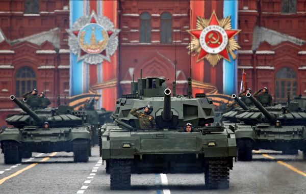 From the Red Square to Airbase in Syria: Russia Celebrates WII Victory Day - Sputnik International