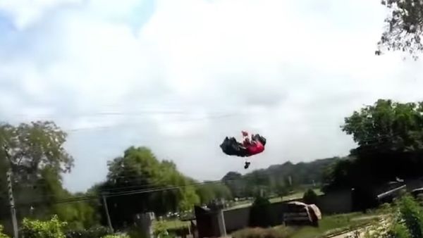 Women Parachutist Crashes into Power Lines in Sri Lanka - Sputnik International