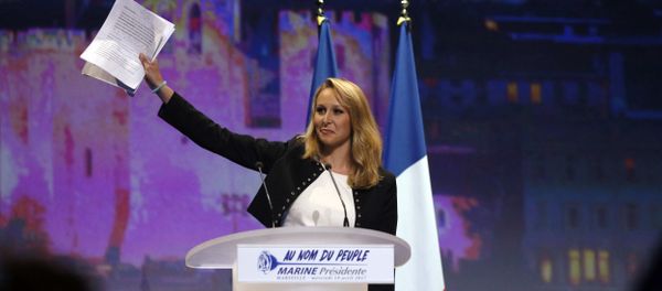 Marion Marechal-Le Pen, French National Front political party deputy, attends a political rally as she campaigns for Marine Le Pen, French National Front (FN) political party leader and candidate for the French 2017 presidential election, in Marseille, France, April 19, 2017 - Sputnik International