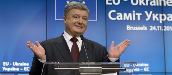 Ukrainian President Petro Poroshenko speaks during a media conference at the conclusion of an EU-Ukraine summit at the European Council building in Brussels on Thursday, Nov. 24, 2016 Ukrainian President Petro Poroshenko speaks during a media conference at the conclusion of an EU-Ukraine summit at the European Council building in Brussels on Thursday, Nov. 24, 2016 - Sputnik International