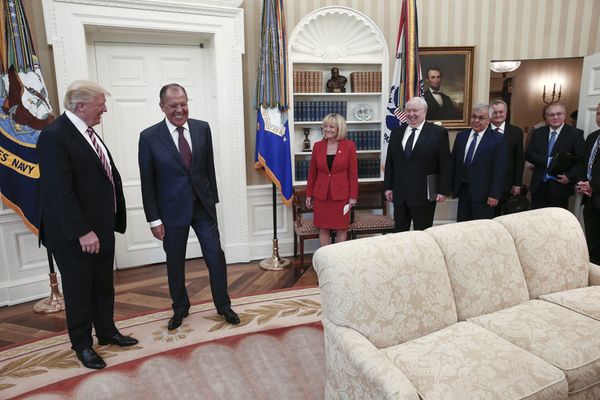 US President Donald J. Trump (L) and Russian Foreign Minister Sergei Lavrov (2-L) during a meeting at the White House in Washington, DC US President Donald J. Trump (L) and Russian Foreign Minister Sergei Lavrov (2-L) during a meeting at the White House in Washington, DC - Sputnik International