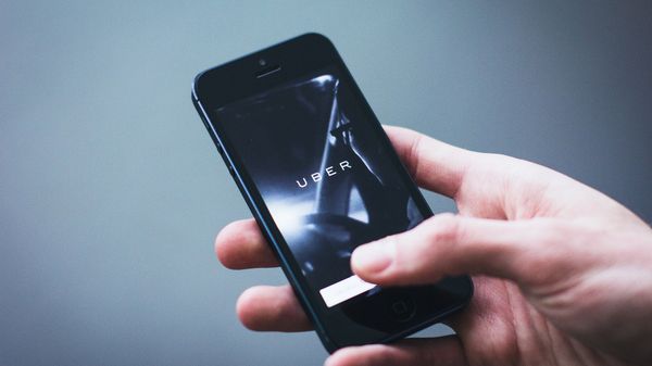 Uber - Sputnik International