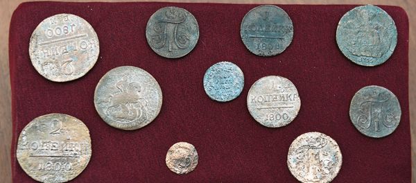 Display of archeological artifacts found on Prechistinka Street under the My Street improvement program in Moscow Display of archeological artifacts found on Prechistinka Street under the My Street improvement program in Moscow - Sputnik International
