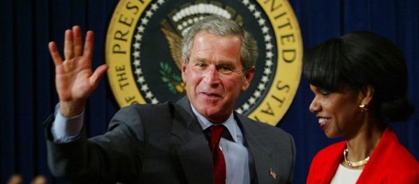 President Bush waves to urban leaders after finishing his speech at the Eisenhower Executive Office Building Tuesday, July 16, 2003 in Washington President Bush waves to urban leaders after finishing his speech at the Eisenhower Executive Office Building Tuesday, July 16, 2003 in Washington - Sputnik International