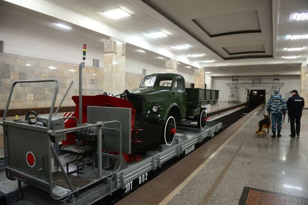 When the Trains Go Marching In: Moscow Metro Celebrates 82nd Anniversary - Sputnik International