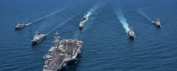 The Republic of Korea destroyers Sejong the Great and Yang Manchun, the Arleigh Burke-class guided-missile destroyers USS Wayne E. Meyer, USS Michael Murphy and USS Stethem, the Ticonderoga-class guided-missile cruiser USS Lake Champlain and the Nimitz-class aircraft carrier USS Carl Vinson transit the western Pacific Ocean on May 3, 2017. Picture taken on May 3, 2017 - Sputnik International