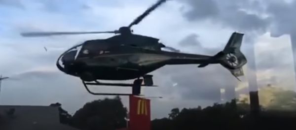 Man Lands Helicopter At A Sydney McDonald's To Collect Order - Sputnik International