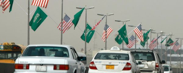 US and Saudi flags flutter on a main road in the Saudi capital Riyadh (File) US and Saudi flags flutter on a main road in the Saudi capital Riyadh (File) - Sputnik International
