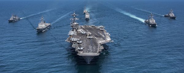 In this image released by the U.S. Navy, the aircraft carrier USS Carl Vinson, flanked by South Korean destroyers, from left, Yang Manchun and Sejong the Great, and the U.S.Navy's Wayne E. Meyer and USS Michael Murphy, transit the western Pacific Ocean Wednesday, May 3, 2017. In this image released by the U.S. Navy, the aircraft carrier USS Carl Vinson, flanked by South Korean destroyers, from left, Yang Manchun and Sejong the Great, and the U.S.Navy's Wayne E. Meyer and USS Michael Murphy, transit the western Pacific Ocean Wednesday, May 3, 2017. - Sputnik International