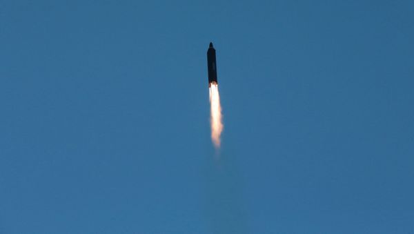 The long-range strategic ballistic rocket Hwasong-12 (Mars-12) is launched during a test in this undated photo released by North Korea's Korean Central News Agency (KCNA) on May 15, 2017. - Sputnik International