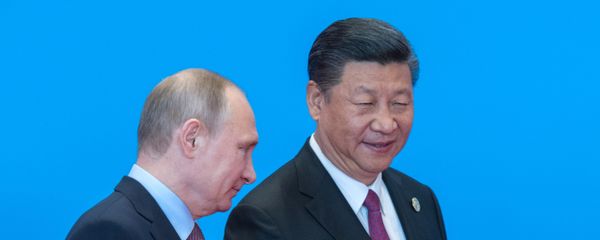 May 15, 2017. Russian President Vladimir Putin and Chinese President Xi Jinping, right, during the welcome ceremony for the heads of the delegations participating in the Belt and Road Forum, at the Yanqi Lake International Convention Center. May 15, 2017. Russian President Vladimir Putin and Chinese President Xi Jinping, right, during the welcome ceremony for the heads of the delegations participating in the Belt and Road Forum, at the Yanqi Lake International Convention Center. - Sputnik International