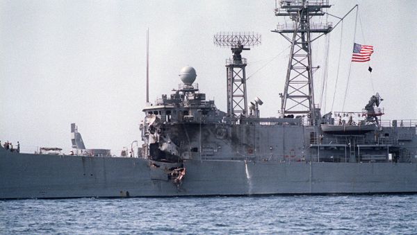 A picture taken 17 May 1987 of American navy frigate USS Stark which was hit by two Exocet missiles fired from an Iraqi Super-Etendard fighter during the Iran-Iraq war. - Sputnik International
