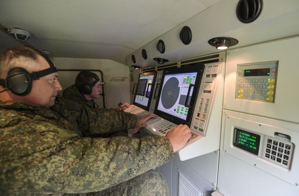 Russian Anti-Aircraft Missile Troops Hold Drills in Moscow Region - Sputnik International