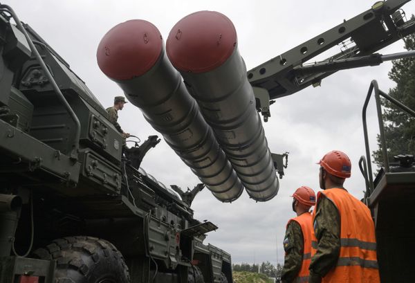Russian Anti-Aircraft Missile Troops Hold Drills in Moscow Region - Sputnik International