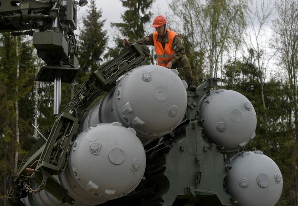 Russian Anti-Aircraft Missile Troops Hold Drills in Moscow Region - Sputnik International