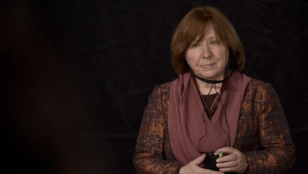 Belarusian journalist Svetlana Alexievich - 2015 Nobel prize in Literature - attends the inauguration of the XXIX International Book Fair of Bogota on April 19, 2016 in Bogota. Belarusian journalist Svetlana Alexievich - 2015 Nobel prize in Literature - attends the inauguration of the XXIX International Book Fair of Bogota on April 19, 2016 in Bogota. - Sputnik International