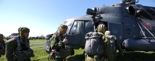 Servicemen of a special purpose unit of Russia's Southern Military District during drills on airborne landing from the Mi-8AMTSh helicopters. File photo Servicemen of a special purpose unit of Russia's Southern Military District during drills on airborne landing from the Mi-8AMTSh helicopters. File photo - Sputnik International
