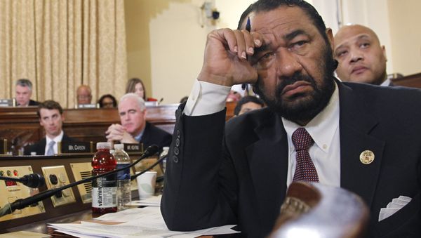 Rep. Al Green, D-Texas, listens intently to emotional testimony - Sputnik International