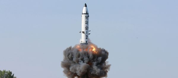 The scene of the intermediate-range ballistic missile Pukguksong-2's launch test in this undated photo released by North Korea's Korean Central News Agency (KCNA) May 22, 2017 - Sputnik International