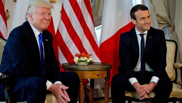 US President Donald Trump (L) meets French President Emmanuel Macron before a working lunch ahead of a NATO Summit in Brussels, Belgium, May 25, 2017 US President Donald Trump (L) meets French President Emmanuel Macron before a working lunch ahead of a NATO Summit in Brussels, Belgium, May 25, 2017 - Sputnik International