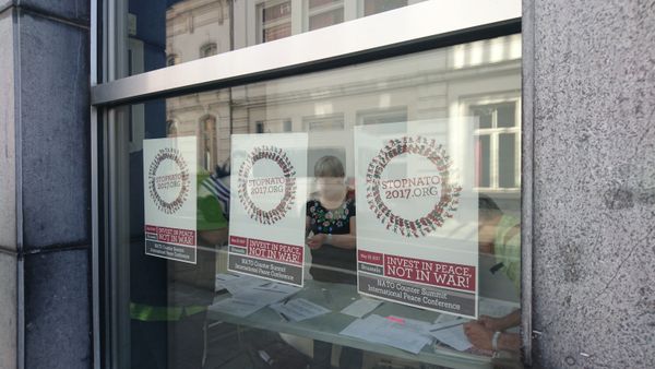 Peace activists at work in Brussels for the International Peace Conference, their counter to the NATO summit in the city, on May 25, 2017. - Sputnik International