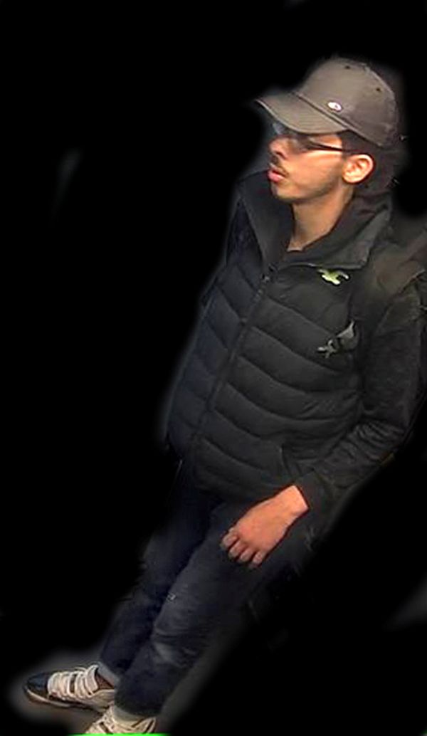 Salman Abedi, the bomber behind the Manchester suicide bombing, is seen in this image taken from CCTV on the night he committed the attack in this handout photo released to Reuters on May 27, 2017. Salman Abedi, the bomber behind the Manchester suicide bombing, is seen in this image taken from CCTV on the night he committed the attack in this handout photo released to Reuters on May 27, 2017. - Sputnik International