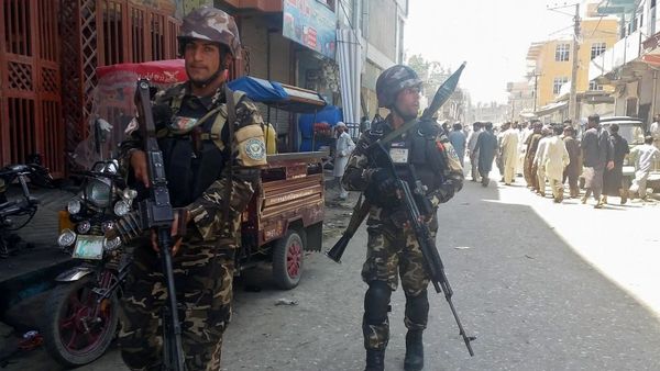 Afghan security forces arrive at the site of an attack in Jalalabad city, eastern Afghanistan May 17, 2017 Afghan security forces arrive at the site of an attack in Jalalabad city, eastern Afghanistan May 17, 2017 - Sputnik International