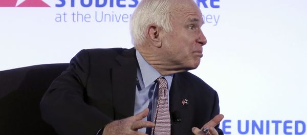 U.S. Sen. John McCain after delivering a speech at the invitation of the United States Studies Centre in Sydney, Tuesday, May 30, 2017 - Sputnik International
