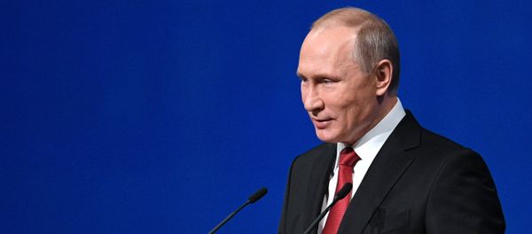 President Vladimir Putin speaks at the plenary meeting at the ExpoForum exhibition center as part at the of the 2017 St. Petersburg International Economic Forum President Vladimir Putin speaks at the plenary meeting at the ExpoForum exhibition center as part at the of the 2017 St. Petersburg International Economic Forum - Sputnik International