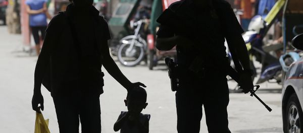 The Philippine National Police have been placed under full alert status following the declaration of martial law in Mindanao southern Philippines The Philippine National Police have been placed under full alert status following the declaration of martial law in Mindanao southern Philippines - Sputnik International