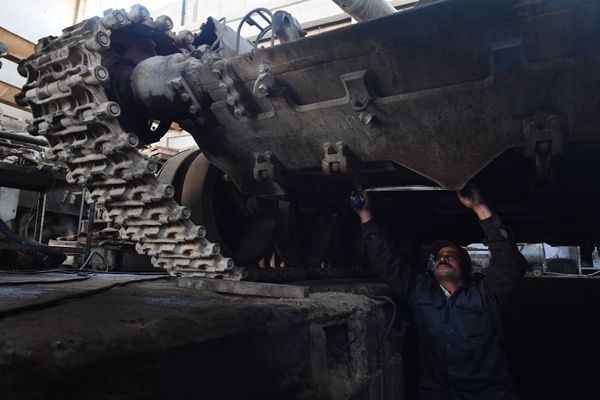 Help From the Home Front: A Damascus Factory Where Tanks Get a New Lease on Life Help From the Home Front: A Damascus Factory Where Tanks Get a New Lease on Life - Sputnik International