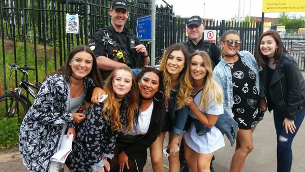 One Love Manchester Benefit Concert - Sputnik International