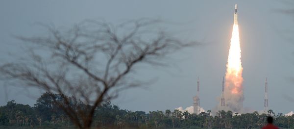 The Indian Space Research Organisation (ISRO) communication satellite GSAT-19, carried onboard the Geosynchronous Satellite Launch Vehicle (GSLV-mark III ), launches at Sriharikota on June 5, 2017 The Indian Space Research Organisation (ISRO) communication satellite GSAT-19, carried onboard the Geosynchronous Satellite Launch Vehicle (GSLV-mark III ), launches at Sriharikota on June 5, 2017 - Sputnik International