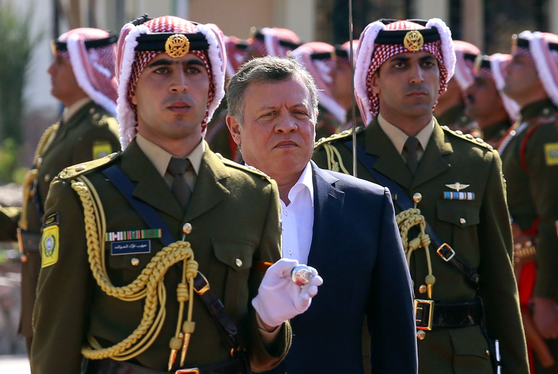 Jordan’s King Abdullah II, second left, reviews an honor guard during a celebrations marking the centennial of the Arab Revolt against the region’s ruling Ottoman Turks, in Jordan’s Red Sea port of Aqaba, Saturday, Jan. 23, 2016. - Sputnik International, 1920, 05.10.2021